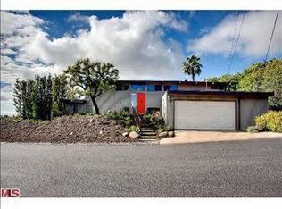 1121 N Kenter Ave, Los Angeles, CA 90049