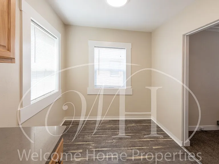 43 NE Ash Ave — Photo 13