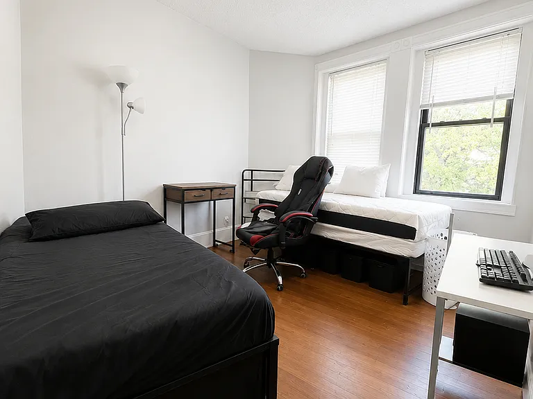 33 Gay Head St #3 — Photo 11