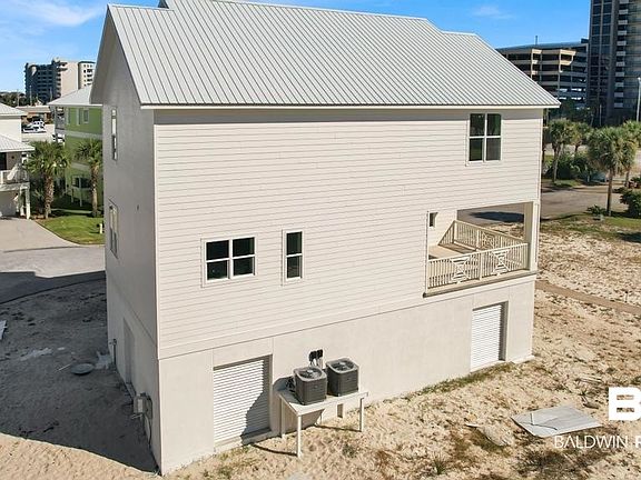 2nd image of 3813 Grand Key Dr