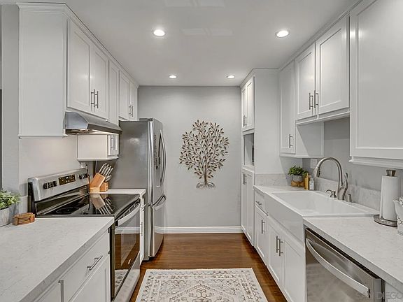 3rd image of 5026 Collwood Way Unit 69