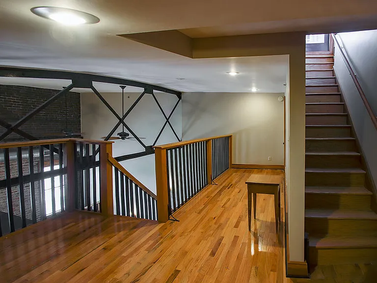 125 N 4th St #2 — Photo 7