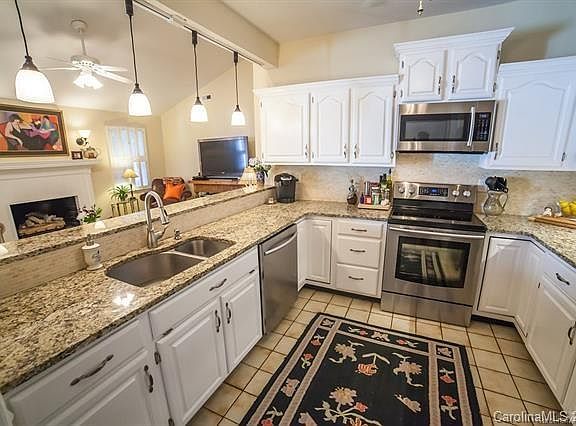 5th image of 4901 Virginian Ln