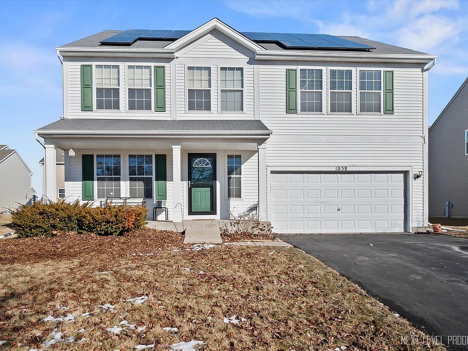 1st image of 1038 Veteran Ave