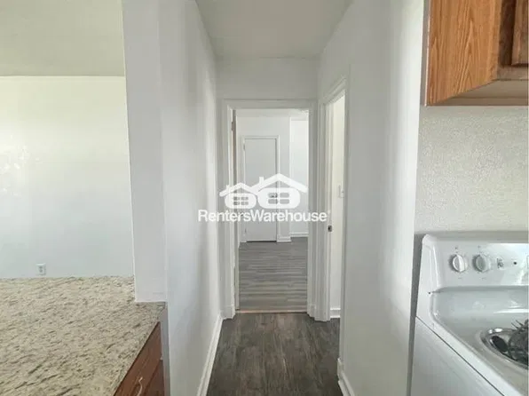 510 N 6th Ave E APT 2, Newton, IA 50208