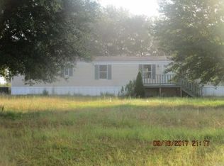 26151 Longvue Dr, Picayune, MS 39466