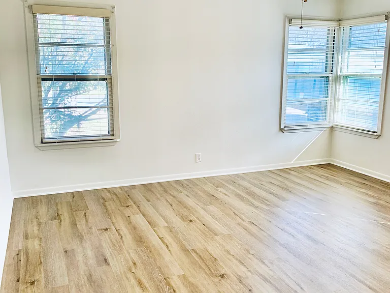 226 Tolbert Ave — Photo 10