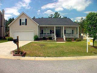 2nd image of 205 Wintergreen Rd