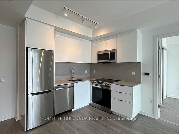 5th image of 50 Power St #1018