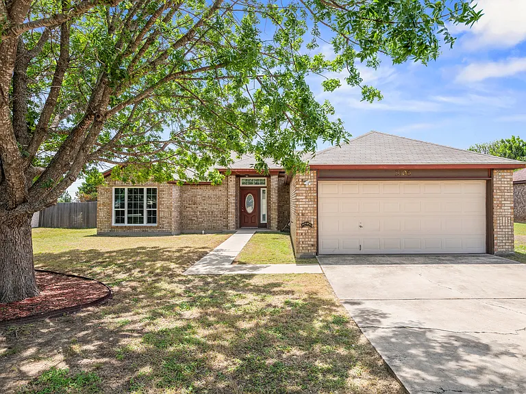 3106 O'W Curry Dr — Photo 2