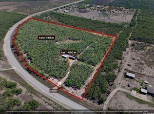 11943 Fm 472, Bigfoot, TX 78005