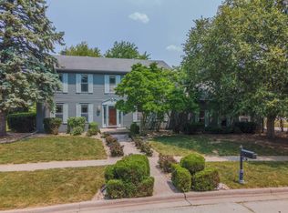 36 Pendleton Way, Bloomington, IL 61704