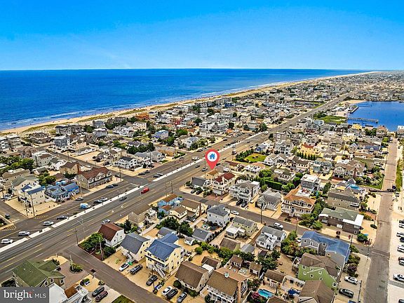 4th image of 6204 Long Beach Blvd