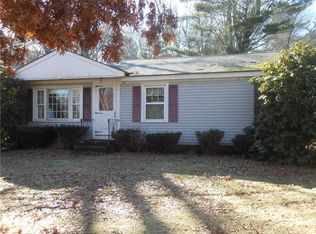51 Carpenter Rd, Foster, RI 02825