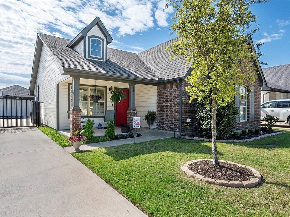 229 Tinker Trl, Burleson, TX 76028 Zillow