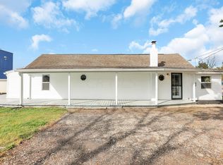 16 Union Ave, Buckeye Lake, OH 43008