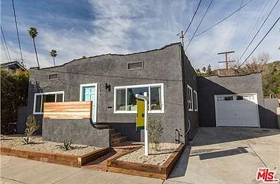 3rd image of 2023 Las Flores Dr