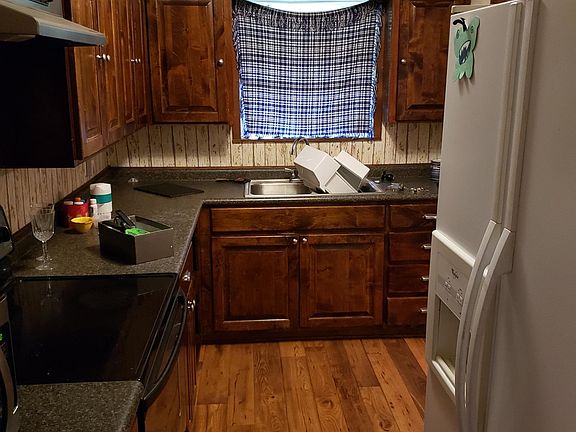 5th image of 10177 Brookwood Dr