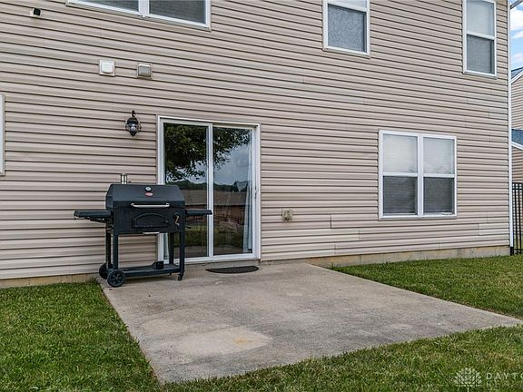 5th image of 1027 Gleason Dr