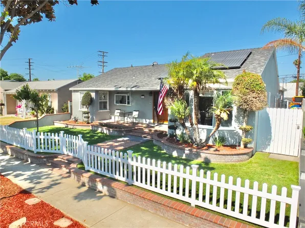 6113 Adenmoor Ave, Lakewood, CA 90713