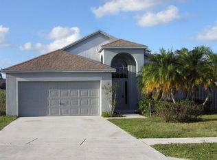 22585 Middletown Dr, Boca Raton, FL 33428