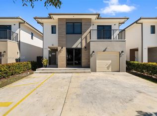 206 NW 11th Ct, Florida City, FL 33034
