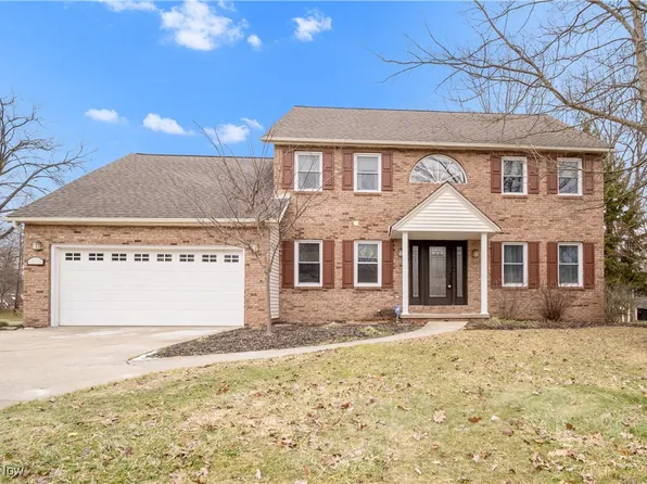 10116 Luman Ln, Twinsburg, OH 44087