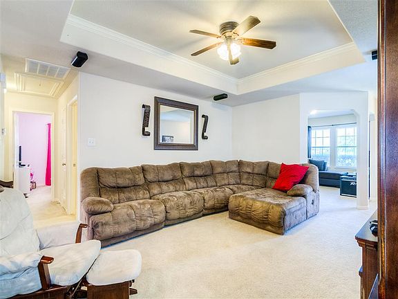 5th image of 19107 Tierra Mist Ln