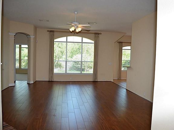 5th image of 3219 Pedernales Trails Ln