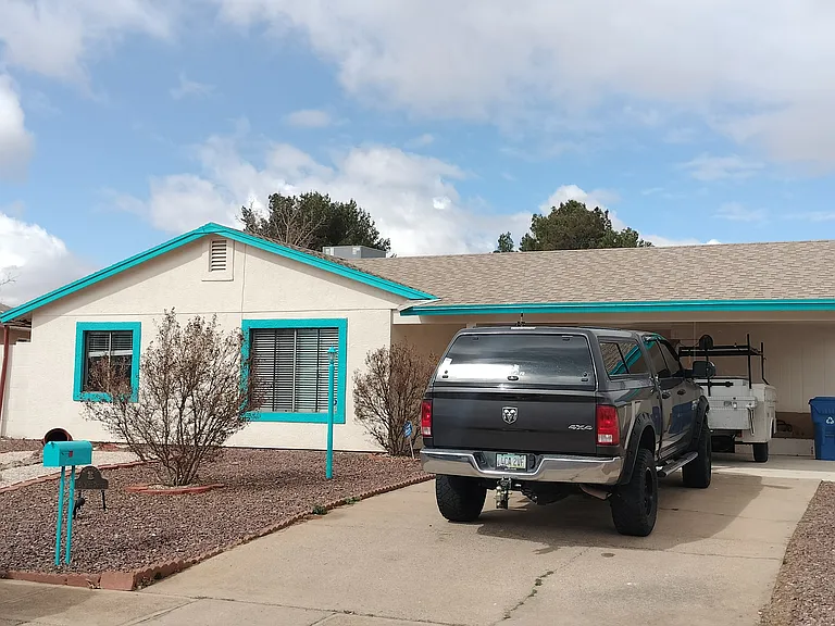 51 Witt Dr — Photo 1