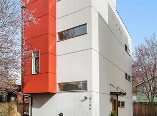 4146 25th Ave SW #B, Seattle, WA 98106