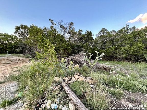 3rd image of 1745 Cypress Gardens Blvd