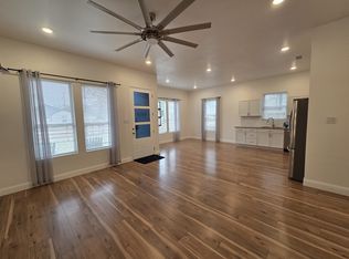 6119 Chickasaw Dr, Mabank, TX 75156