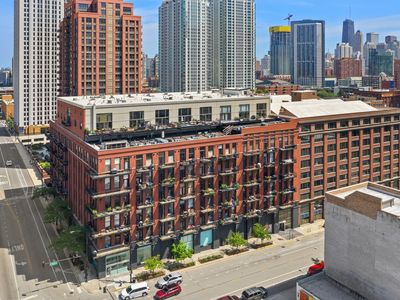 616 W Fulton St APT 703, Chicago, IL, 60661
