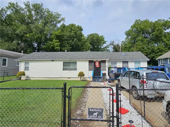 3312 Kensington Ave, Kansas City, MO 64128