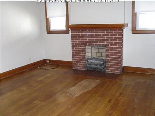 3rd image of 4828 Kentucky St