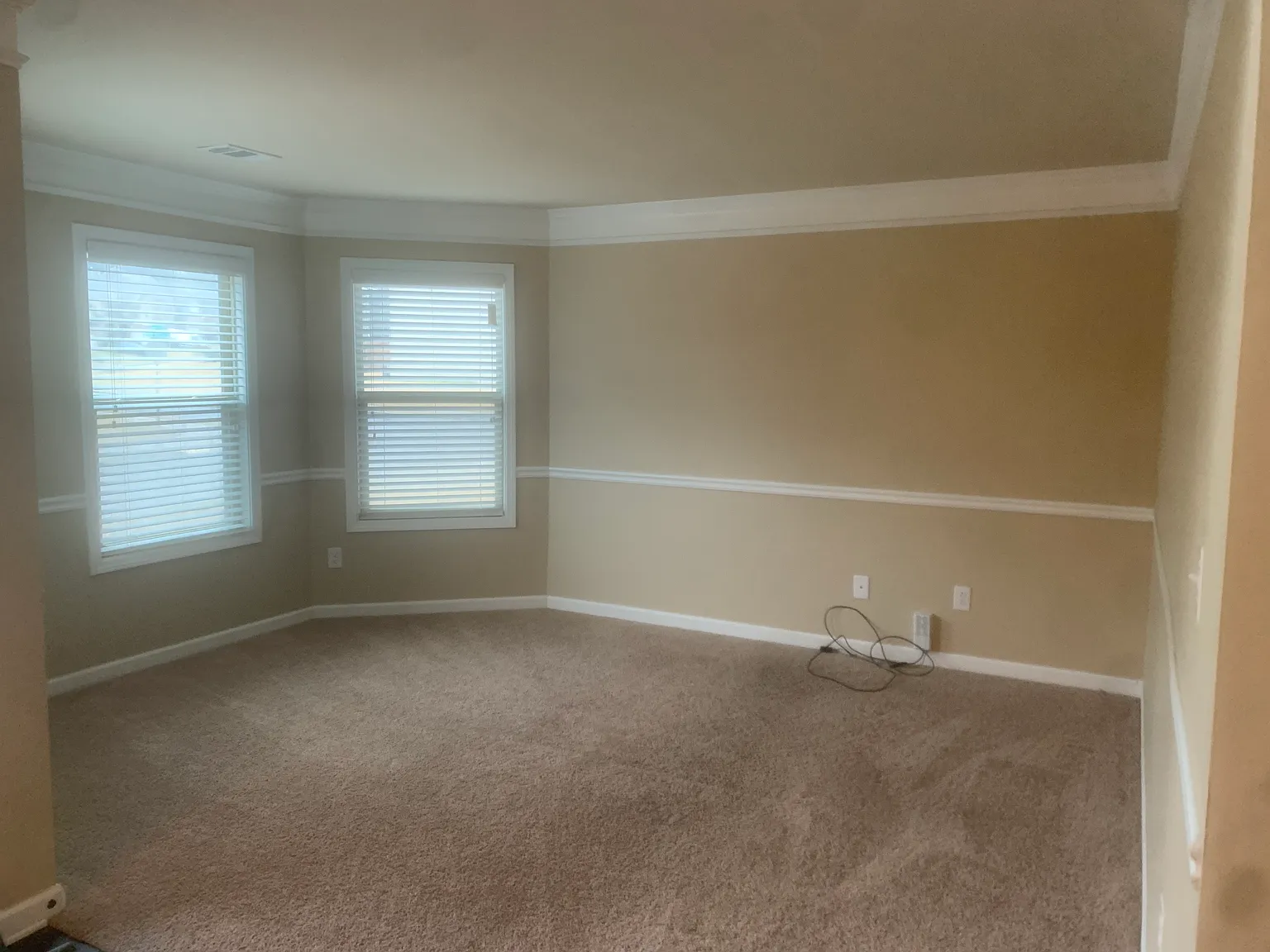 5 bed, 2847 sqft, $2,595 — Photo 4