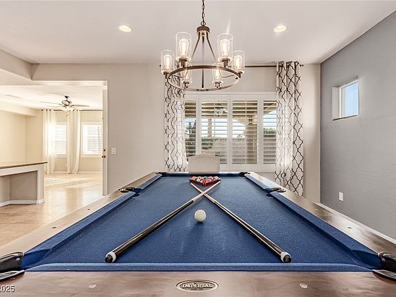 5th image of 7301 Royal Melbourne Dr