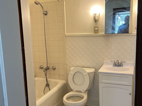 67830335759--1F8DDF93-9765-4676-A143-8741C13D4B6E_06302022