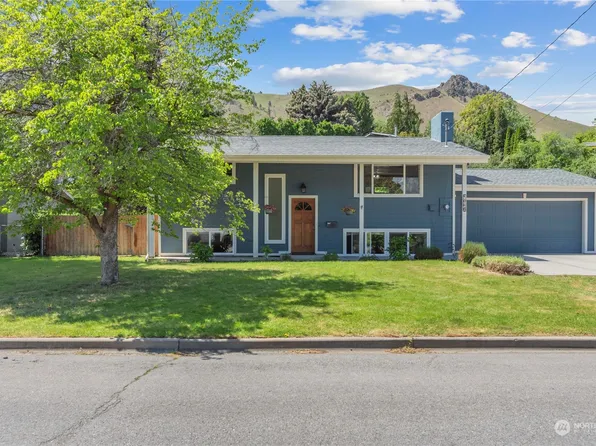 1036 Vista Place, Wenatchee, WA 98801
