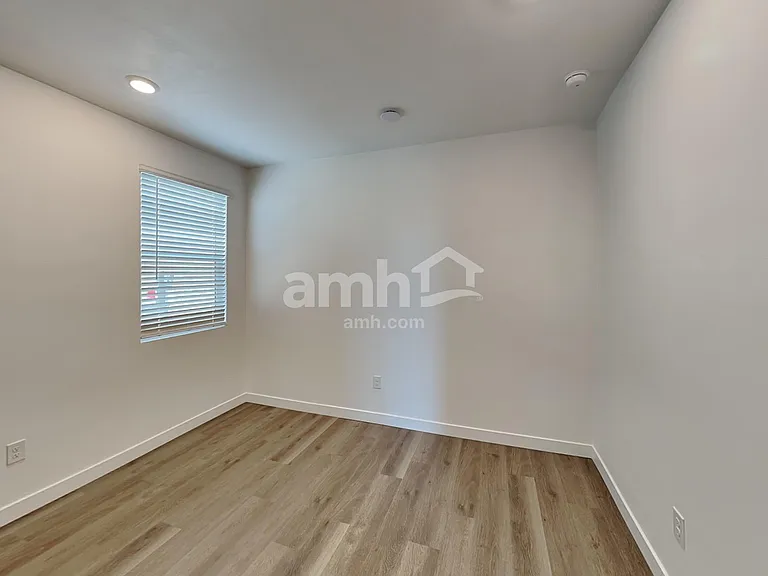 6483 E Corte Piramide — Photo 23