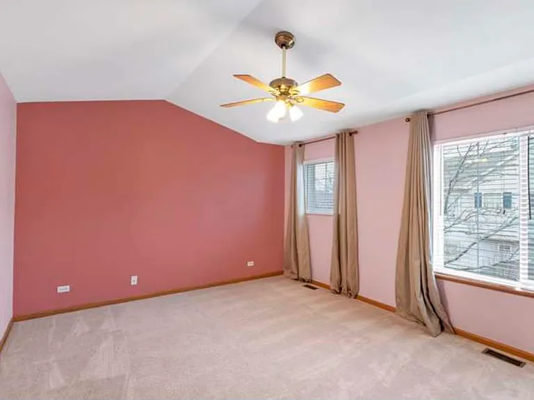 143 Monarch Dr — Photo 6