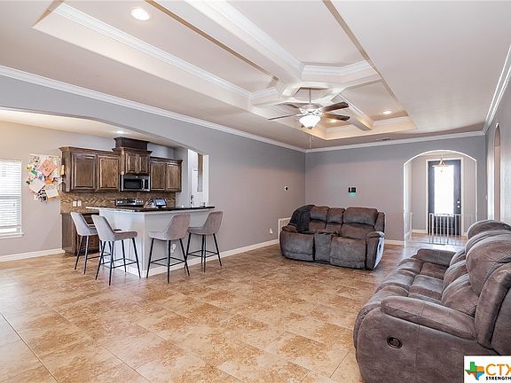 3rd image of 3006 Lenora Dr