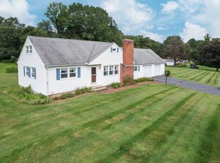 425 Radmere Rd, Cheshire, CT 06410