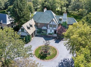 36 Indian Hill Rd, Winnetka, IL 60093