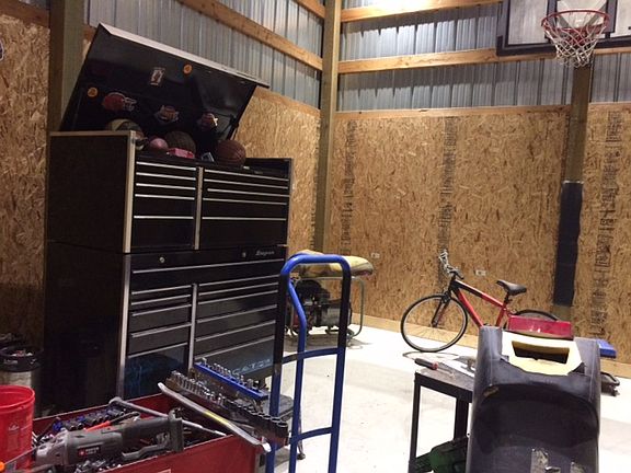 5th image of 4120 Melody Ln
