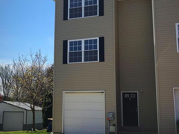2nd image of 34 Juanita Ct