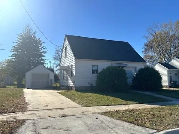 1816 1st Ave NE, Austin, MN 55912