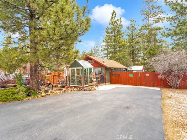 437 Moreno Ln, Sugarloaf, CA 92386