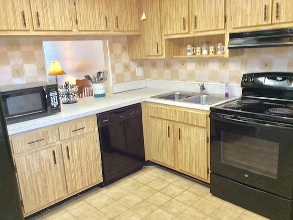 4th image of 3150 N Harbor City Blvd APT 334